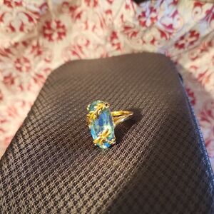 Elegant Gold Plated and Blue Ring With Dragonfly Decor